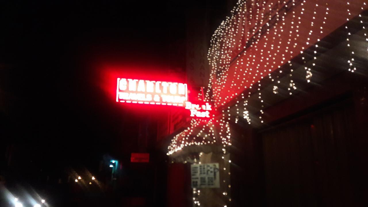 Charlton Kandy City Rest מראה חיצוני תמונה